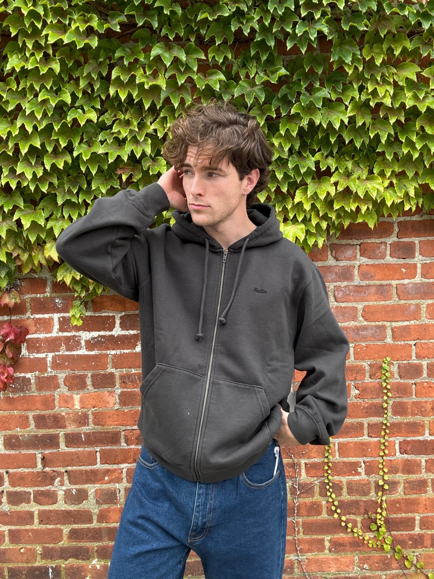 EMB FULL ZIP HOODIE