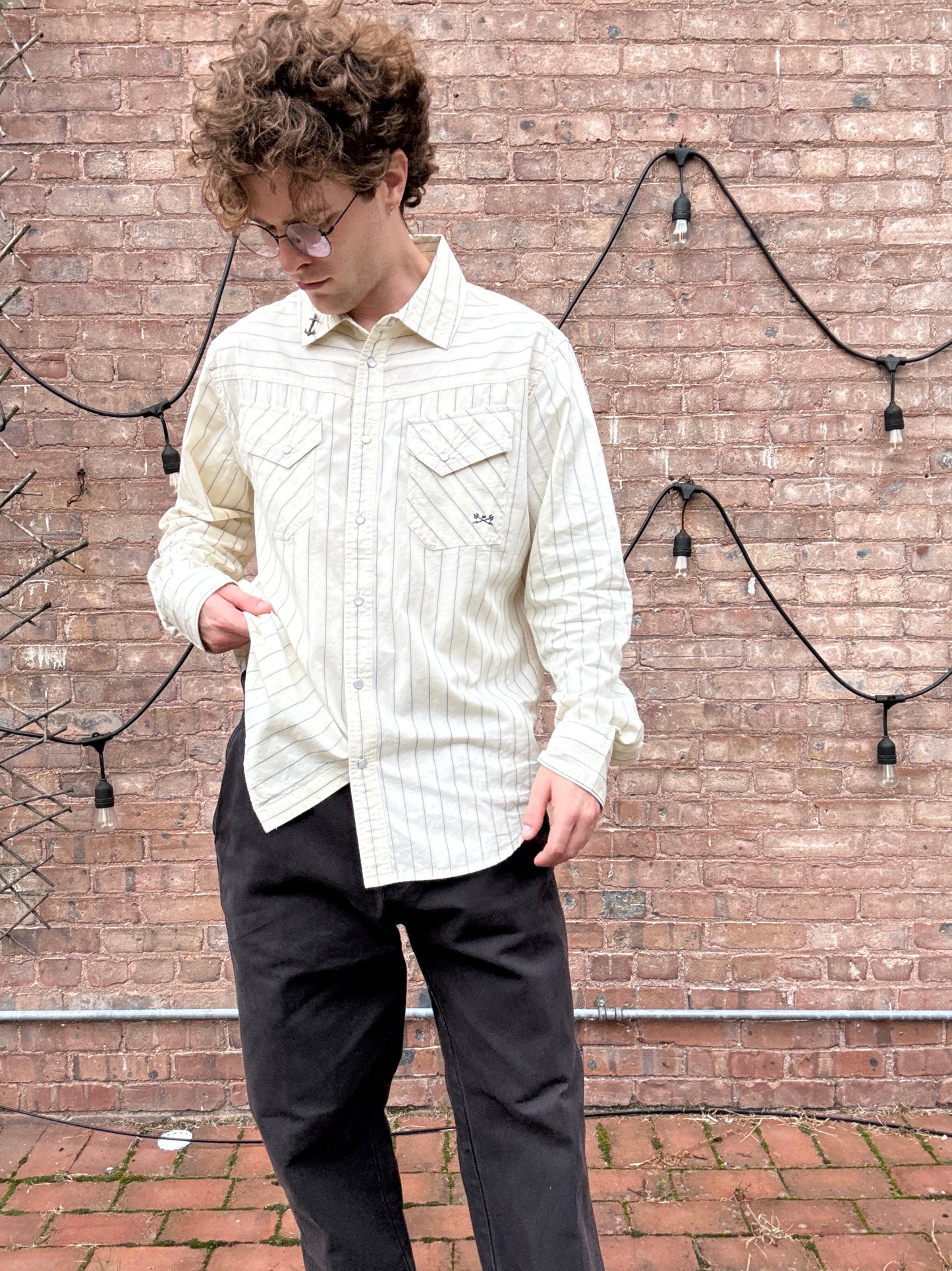 KIMBRO BUTTON DOWN
