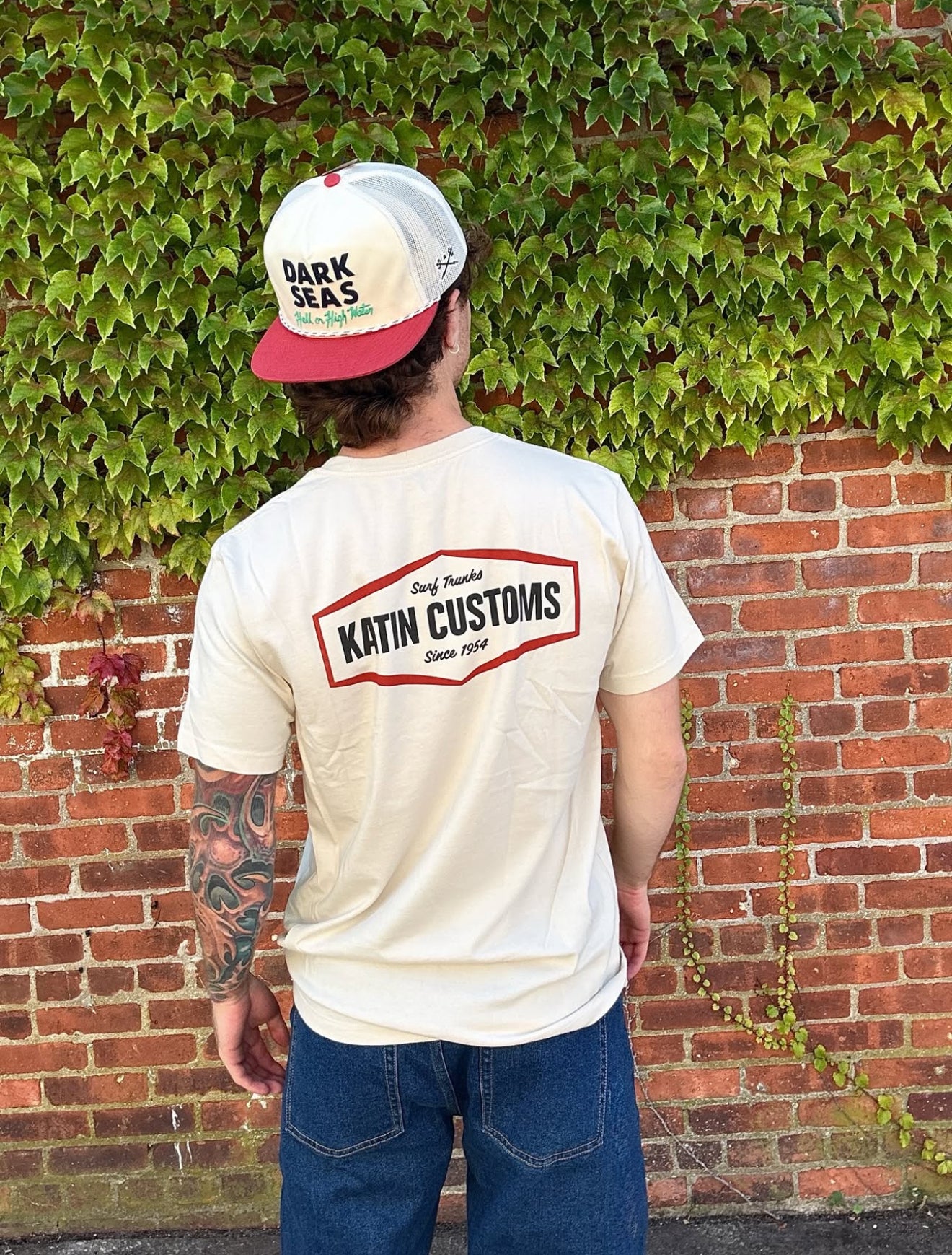 STREAMLINE TEE