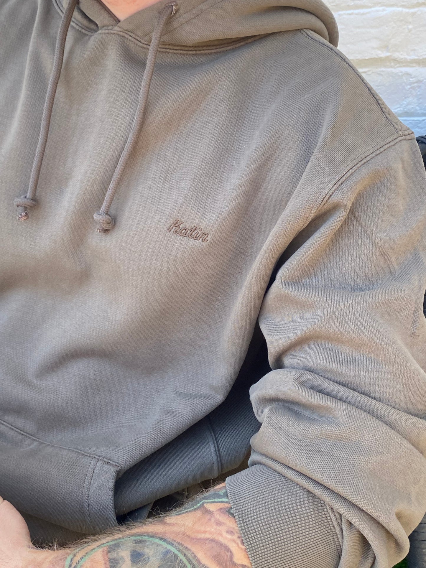 EMB HOOD FLEECE